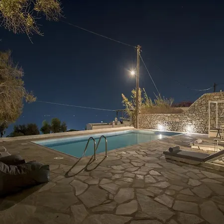 Villa Traditional With Swimming Pool *