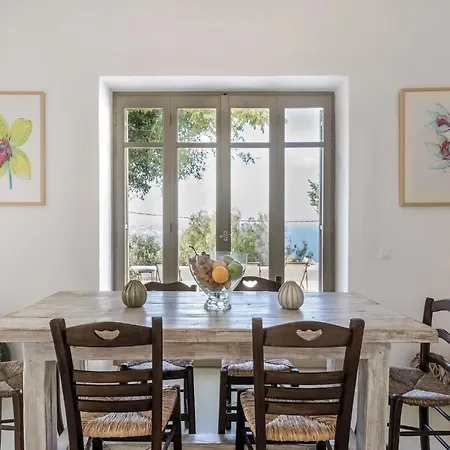 Traditional With Swimming Pool Villa Ano Mera